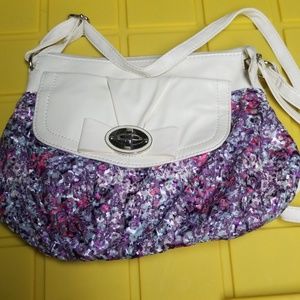 Elle shoulder bag